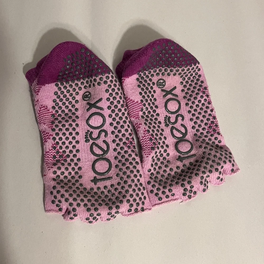 Toe Sox grip socks